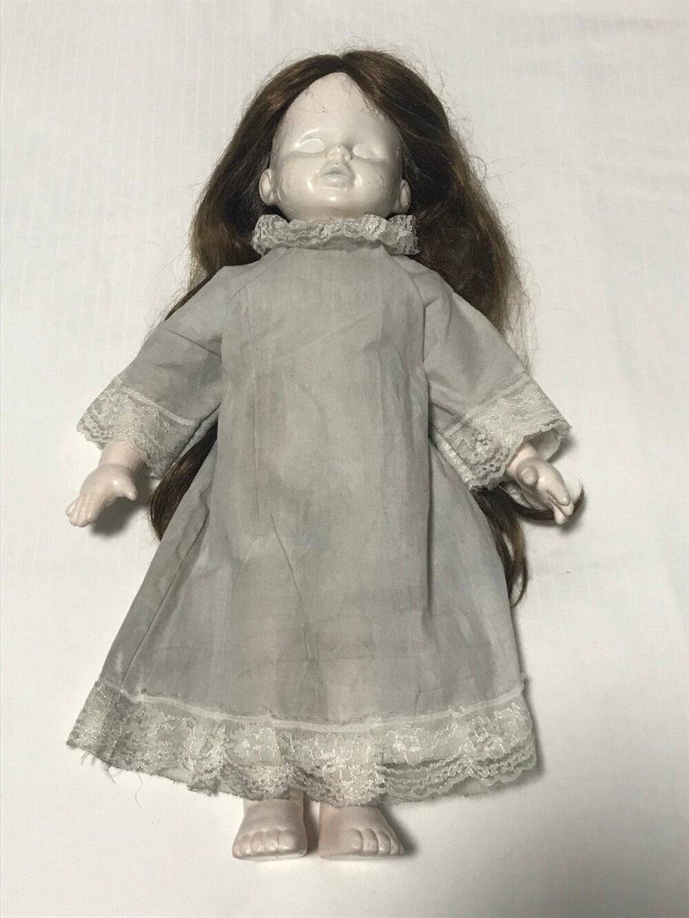 Living Dead Dolls Porcelain Posey Creepy Haunted Gothic Doll Halloween
